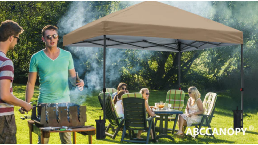 Make Outdoor Events Easier with a Reliable Pop-Up Canopy